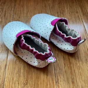 Robeez Dragon Fruit Soft Soles